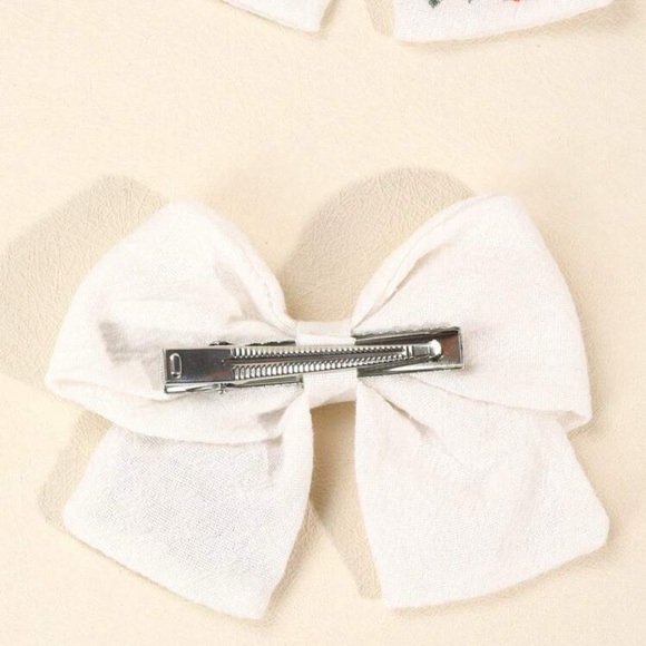 White 2pc Hair Bows with Floral Embroidery - Picture 4 of 7